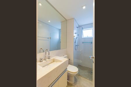Apartamento à venda com 131m², 3 quartos e 3 vagas Apartamento à venda com 131m², 3 quartos e 3 vagasBanheiro - Suíte