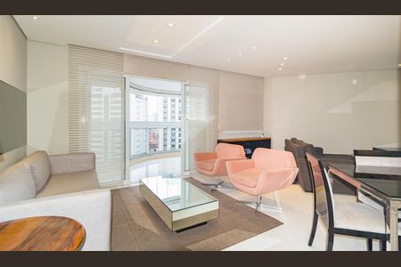 Apartamento à venda com 131m², 3 quartos e 3 vagas Apartamento à venda com 131m², 3 quartos e 3 vagasSala