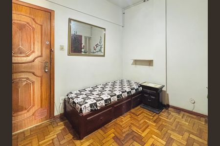 Apartamento para alugar com 38m², 1 quarto e sem vaga