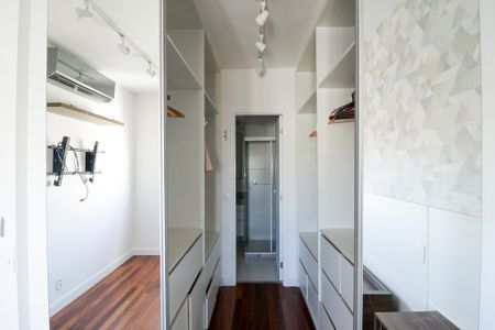 Suíte 2 de apartamento para alugar com 2 quartos, 95m² em Santa Teresinha, São Paulo