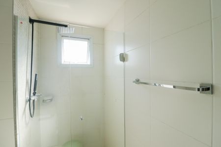 Apartamento para alugar com 95m², 2 quartos e 2 vagas Apartamento para alugar com 95m², 2 quartos e 2 vagasBanheiro da Suíte