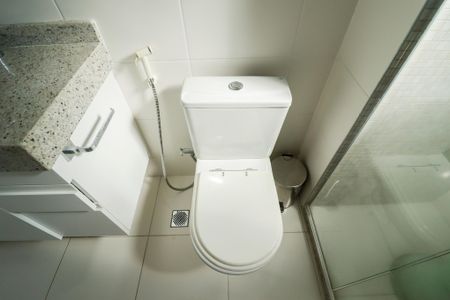 Apartamento para alugar com 95m², 2 quartos e 2 vagas Apartamento para alugar com 95m², 2 quartos e 2 vagasBanheiro da Suíte