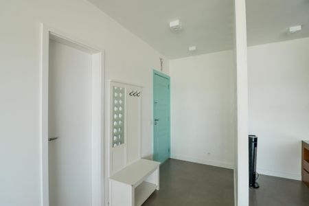 Sala/Cozinha/Área de Serviço de apartamento para alugar com 2 quartos, 95m² em Santa Teresinha, São Paulo
