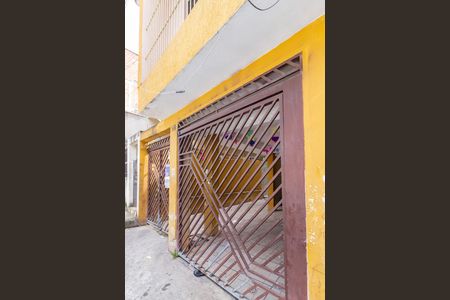 Casa para alugar com 100m², 2 quartos e sem vaga Casa para alugar com 100m², 2 quartos e sem vagaFachada