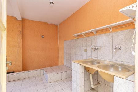 Casa para alugar com 100m², 2 quartos e sem vaga Casa para alugar com 100m², 2 quartos e sem vagaLavanderia