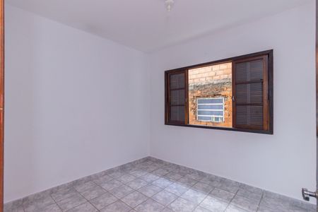 Quarto 2 de casa para alugar com 2 quartos, 100m² em Vila Penteado, São Paulo