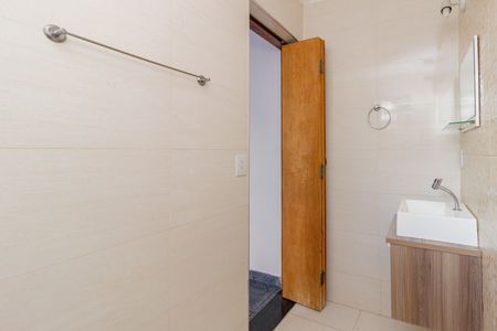 Casa para alugar com 100m², 2 quartos e sem vaga Casa para alugar com 100m², 2 quartos e sem vagaBanheiro