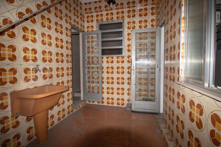 Apartamento à venda com 80m², 2 quartos e 1 vagaÁrea de Serviço