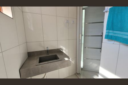 Casa para alugar com 135m², 3 quartos e 1 vaga Casa para alugar com 135m², 3 quartos e 1 vagaBanheiro Social