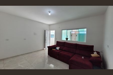 Casa para alugar com 3 quartos, 135m² em Jardim Ipê, Itaquaquecetuba