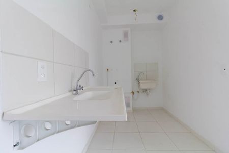 Apartamento à venda com 36m², 2 quartos e 1 vaga Apartamento à venda com 36m², 2 quartos e 1 vagaCozinha e Área de Serviço