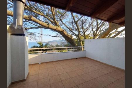 Casa para alugar com 195m², 3 quartos e 2 vagas
