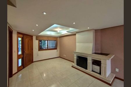 Sala de casa para alugar com 3 quartos, 195m² em Espírito Santo, Porto Alegre