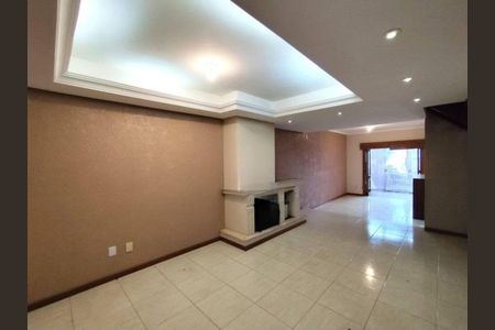 Casa para alugar com 3 quartos, 195m² em Espírito Santo, Porto Alegre