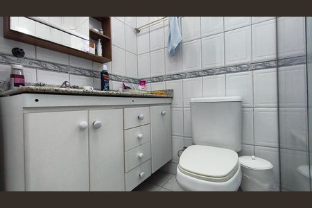 Banheiro de casa para alugar com 5 quartos, 144m² em Aclimação, São Paulo