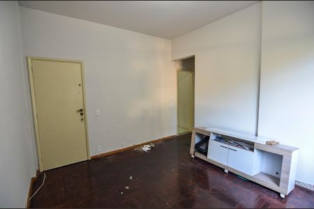 Apartamento para alugar com 68m², 2 quartos e sem vaga Apartamento para alugar com 68m², 2 quartos e sem vagaSala
