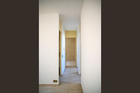 Apartamento à venda com 65m², 2 quartos e 1 vaga Apartamento à venda com 65m², 2 quartos e 1 vagaCorredor