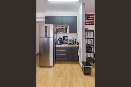 Studio à venda com 33m², 1 quarto e 1 vaga Studio à venda com 33m², 1 quarto e 1 vagaStudio