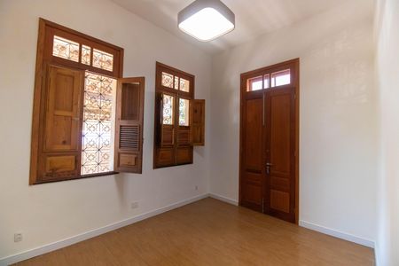 Casa para alugar com 4 quartos, 310m² em São Domingos, Niterói