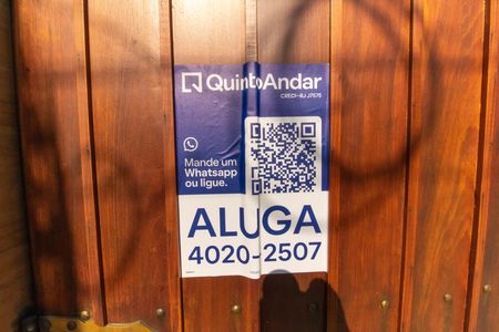 Casa para alugar com 310m², 4 quartos e 2 vagas Casa para alugar com 310m², 4 quartos e 2 vagasPlaquinha