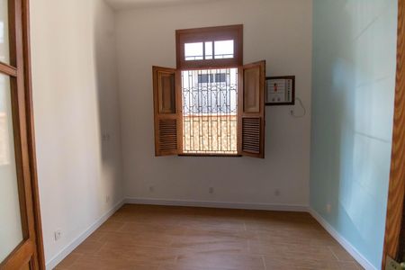 Quarto 2 de casa para alugar com 4 quartos, 310m² em São Domingos, Niterói