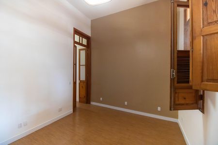 Casa para alugar com 310m², 4 quartos e 2 vagas Casa para alugar com 310m², 4 quartos e 2 vagasSala