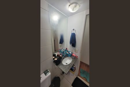 Apartamento à venda com 50m², 2 quartos e 1 vaga Apartamento à venda com 50m², 2 quartos e 1 vagaBanheiro