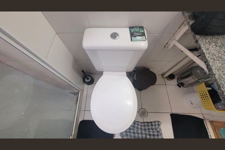 Apartamento à venda com 50m², 2 quartos e 1 vaga Apartamento à venda com 50m², 2 quartos e 1 vagaBanheiro