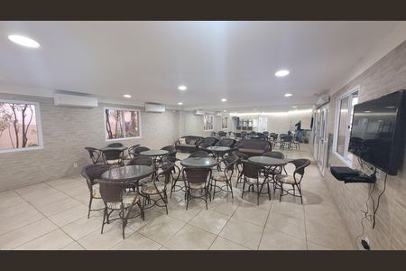Apartamento à venda com 50m², 2 quartos e 1 vaga Apartamento à venda com 50m², 2 quartos e 1 vagaÁrea comum - Salão de festas
