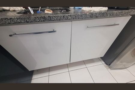 Apartamento à venda com 50m², 2 quartos e 1 vaga Apartamento à venda com 50m², 2 quartos e 1 vagaCozinha e Área de Serviço