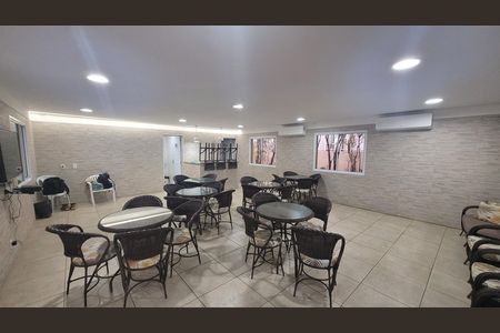Apartamento à venda com 50m², 2 quartos e 1 vaga Apartamento à venda com 50m², 2 quartos e 1 vagaÁrea comum - Salão de festas