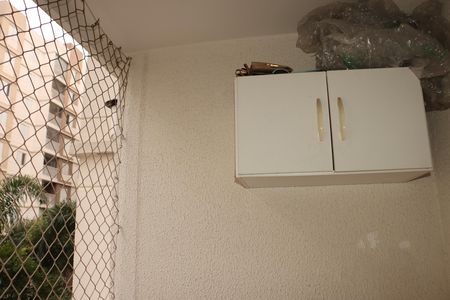 Varanda da sala de apartamento à venda com 2 quartos, 50m² em Vila Ema, São Paulo