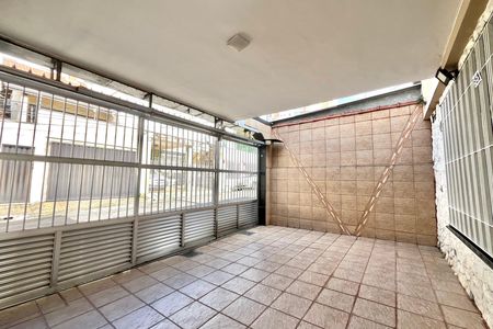 Garagem de casa para alugar com 3 quartos, 300m² em Vila da Saúde, São Paulo