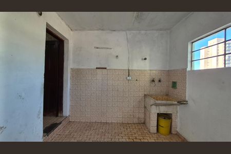 Casa para alugar com 500m², 2 quartos e 4 vagas