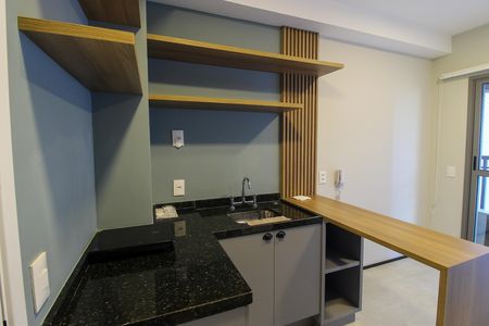 Cozinha de apartamento para alugar com 1 quarto, 28m² em Butantã, São Paulo