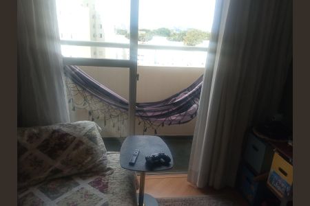 Sala de apartamento à venda com 2 quartos, 55m² em Continental, Osasco