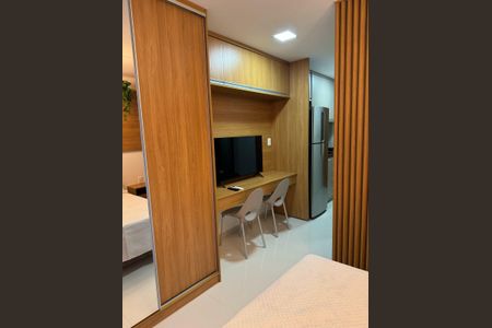 Sala/Cozinha de kitnet/studio para alugar com 1 quarto, 29m² em Itapuã, Salvador