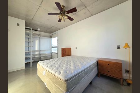 Apartamento à venda com 75m², 1 quarto e 1 vaga Apartamento à venda com 75m², 1 quarto e 1 vagaQuarto