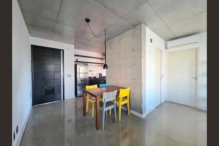 Apartamento à venda com 75m², 1 quarto e 1 vaga Apartamento à venda com 75m², 1 quarto e 1 vagaSala