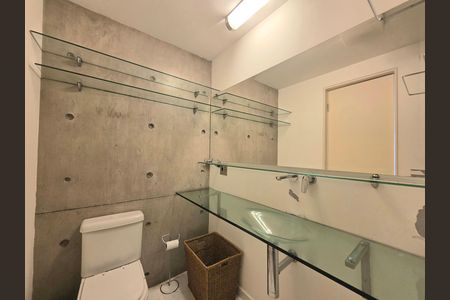 Apartamento à venda com 75m², 1 quarto e 1 vaga Apartamento à venda com 75m², 1 quarto e 1 vagaBanheiro
