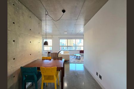 Apartamento à venda com 75m², 1 quarto e 1 vaga Apartamento à venda com 75m², 1 quarto e 1 vagaSala