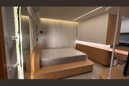 Apartamento à venda com 40m², 1 quarto e 1 vaga