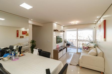 Sala de apartamento para alugar com 3 quartos, 69m² em Vila Gustavo, São Paulo