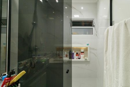 Apartamento para alugar com 69m², 3 quartos e 1 vaga Apartamento para alugar com 69m², 3 quartos e 1 vagaBanheiro da Suíte