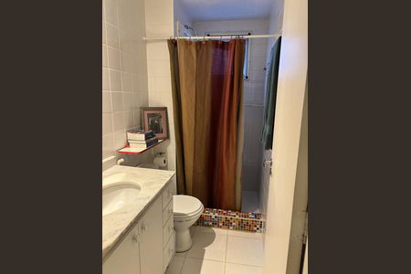 Banheiro  de apartamento à venda com 2 quartos, 60m² em Jardim Boa Esperança, Campinas