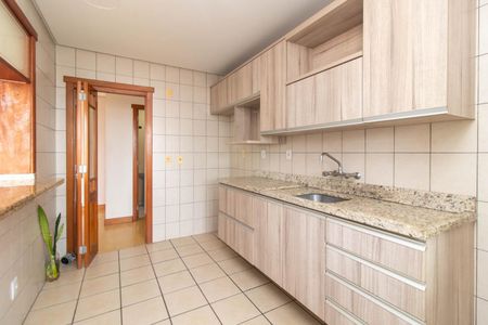 Apartamento à venda com 82m², 3 quartos e sem vaga Apartamento à venda com 82m², 3 quartos e sem vagaCozinha e Área de Serviço