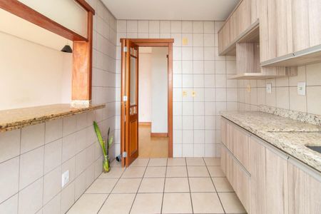 Apartamento à venda com 82m², 3 quartos e sem vaga Apartamento à venda com 82m², 3 quartos e sem vagaCozinha e Área de Serviço