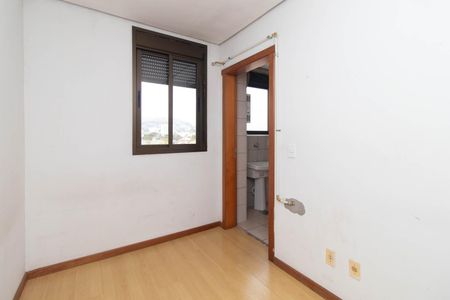 Apartamento à venda com 82m², 3 quartos e sem vaga Apartamento à venda com 82m², 3 quartos e sem vagaQuarto de Serviço