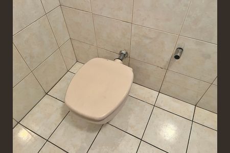 Casa para alugar com 4 quartos, 300m² em Parque dos Bancarios, São Paulo
