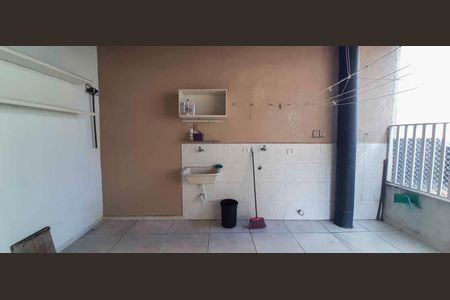 Área de Serviço de casa à venda com 3 quartos, 125m² em Jardim Ester Yolanda, São Paulo